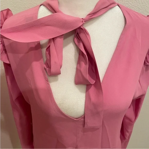 MSGM Milano Pink Ruffle Shoulder Silk Blend Blouse Size 40 (US 6) - Picture 4 of 9